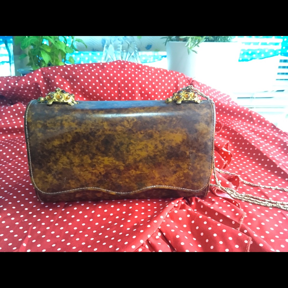 Vintage purse w/turtle detail - Picture 4 of 15